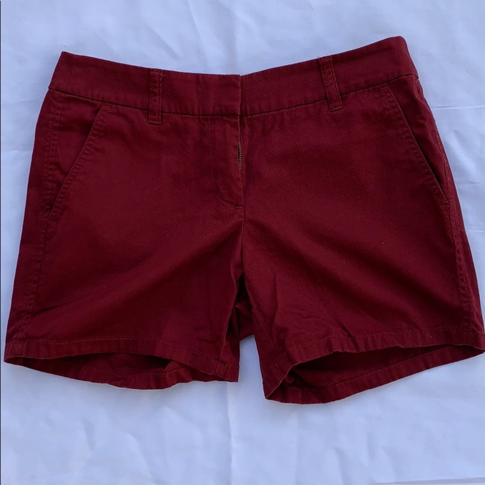 J Crew classic chino shorts 4”